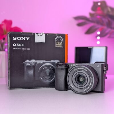 Sony A6400 + 16-50 II